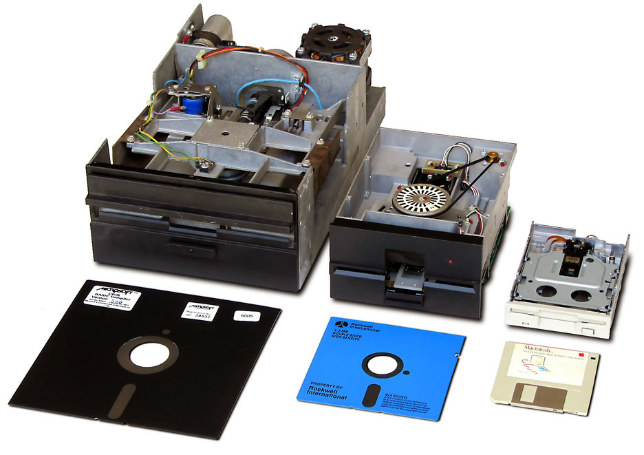 [Imagem: floppy-drives.jpg]